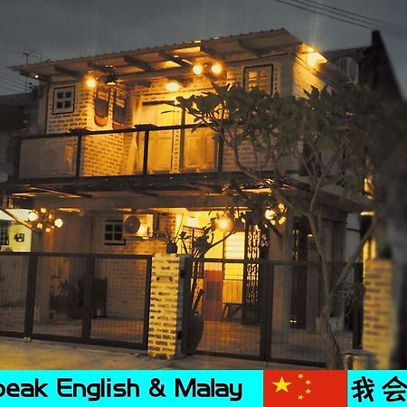 Ipoh Concrete Villa Экстерьер фото